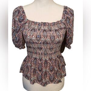 Scoop Smocked Puffed Sleeve Top Small